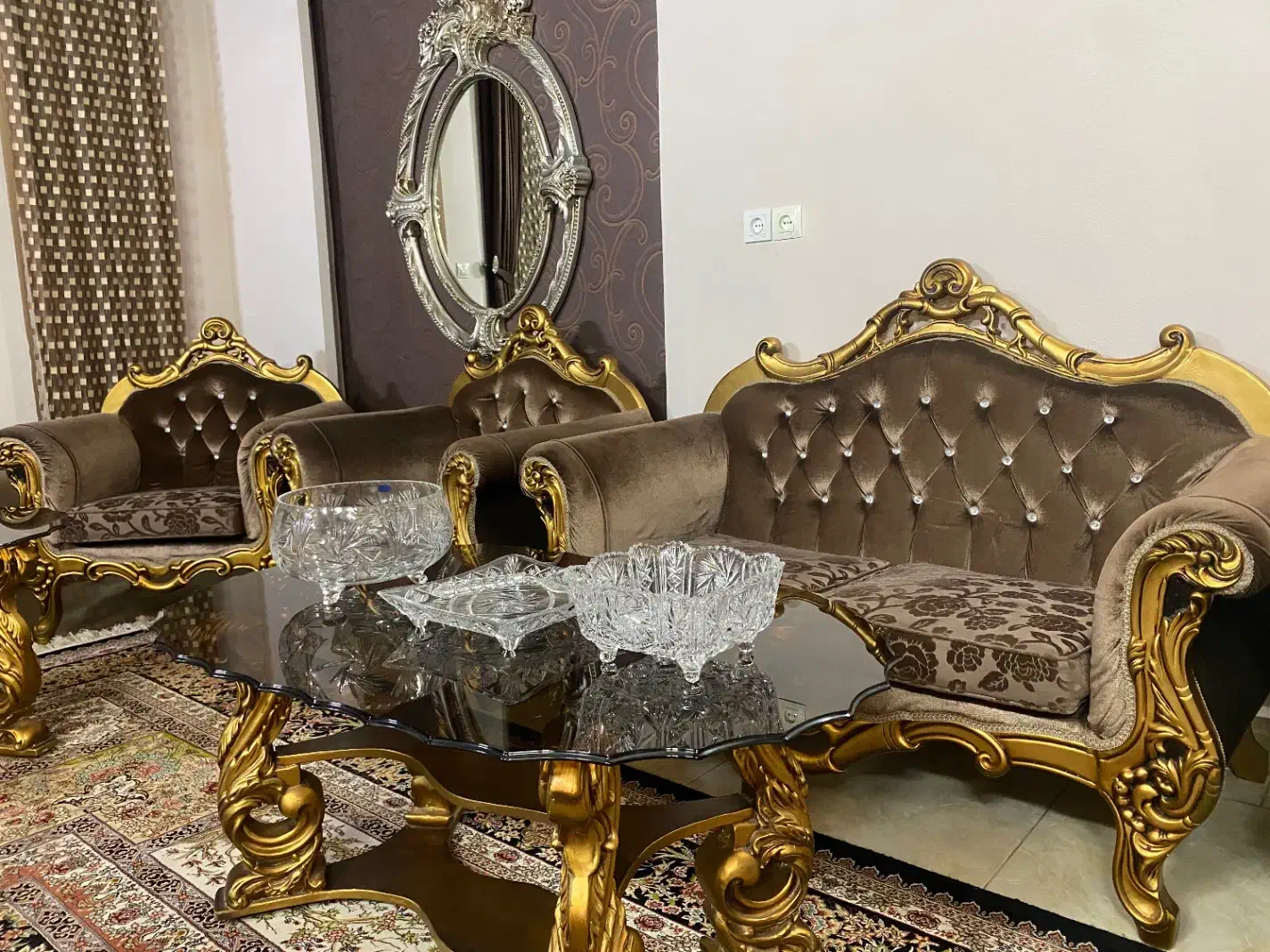 مبل و جلو مبلی|مبلمان خانگی و میز عسلی|آمل, |دیوار