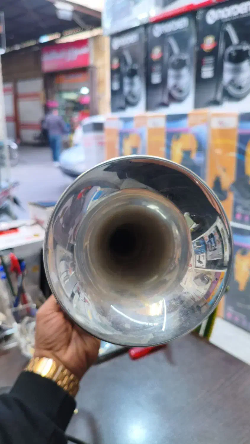 ترومپت|سازهای بادی|اصفهان, نقش جهان|دیوار