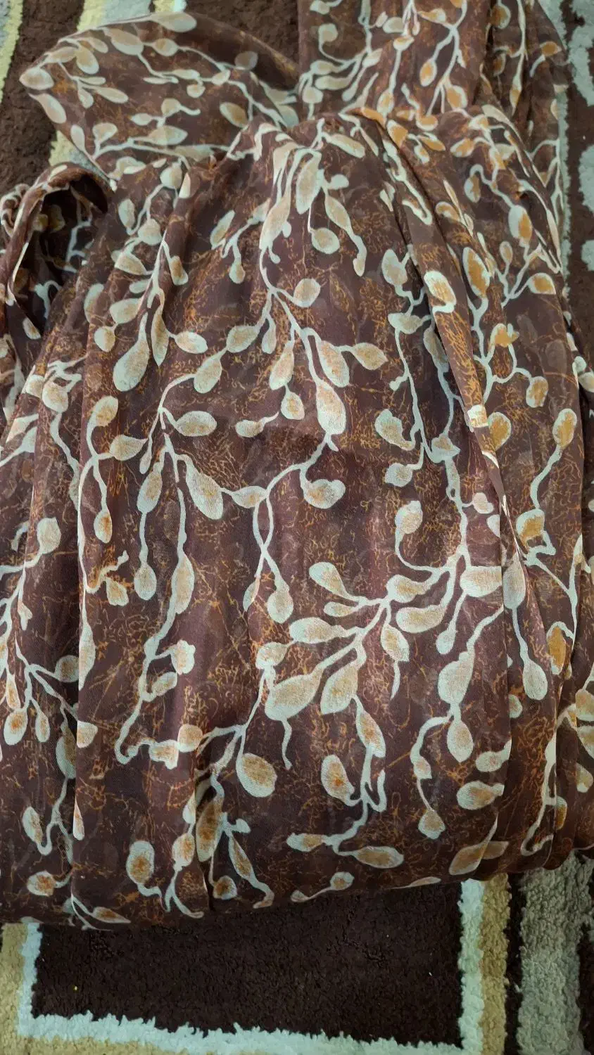 پارچه چادری|لباس|کازرون, |دیوار