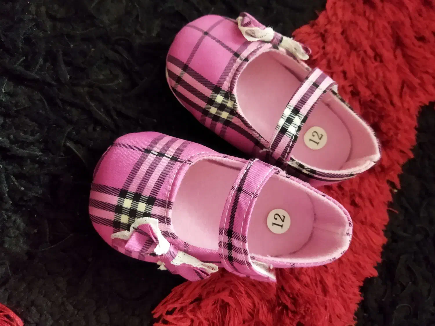 کفش نوزادی|کفش و لباس بچه|قم, مسجد امام حسن|دیوار