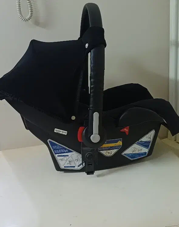 کریر  برندhero|کالسکه و لوازم جانبی|تهران, خزانه|دیوار