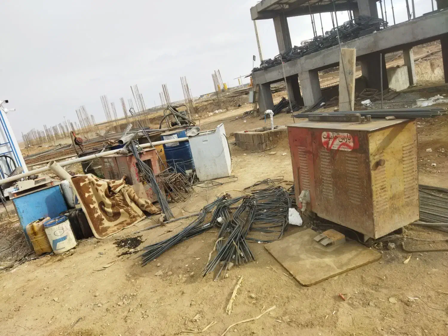 اسکلت بتن اجرا ارماتور بند دست مزد|استخدام صنعتی، فنی، مهندسی|مرند, |دیوار