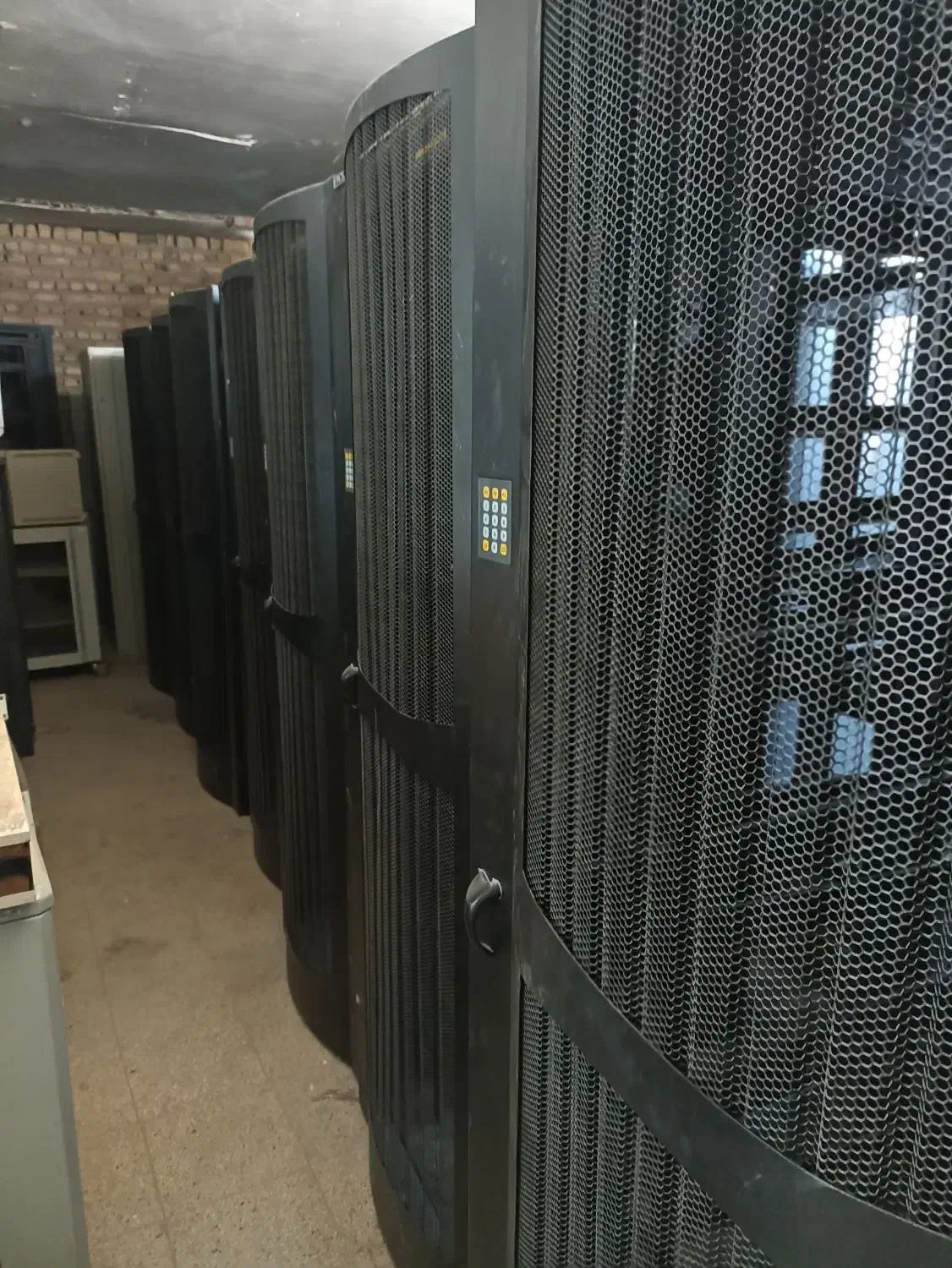 رک 42یونیت دیتا|مودم و تجهیزات شبکه|تهران, نارمک جنوبی|دیوار