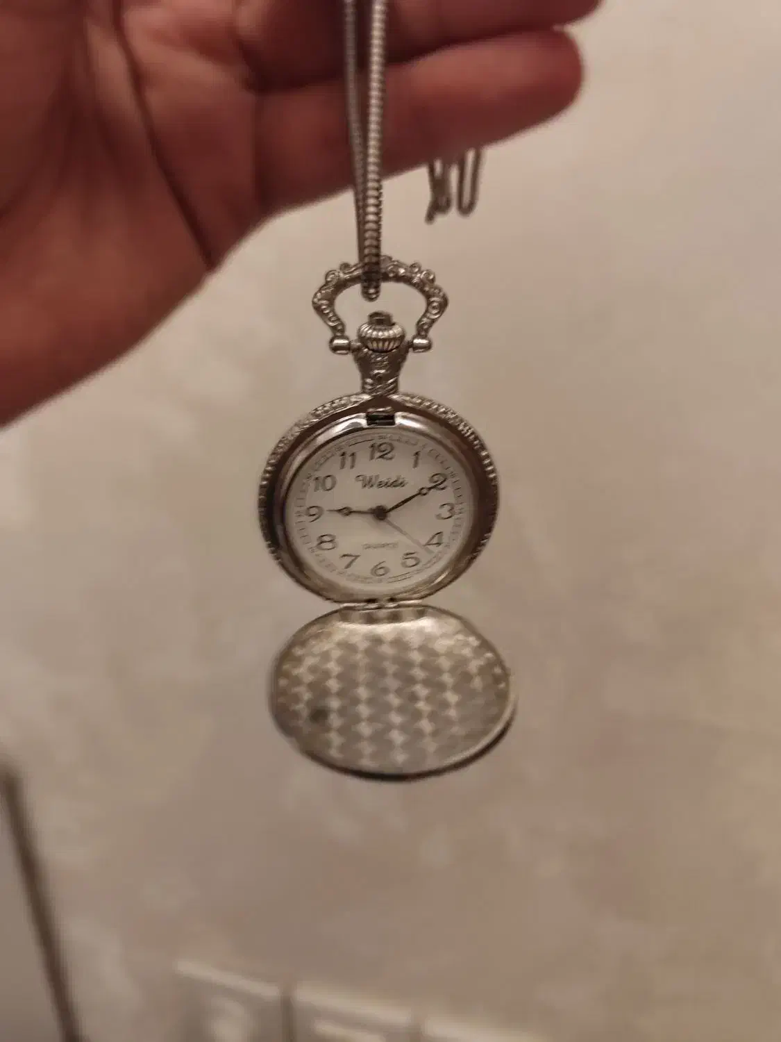 ساعت قدیمی|کلکسیون اشیاء عتیقه|گنبد کاووس, |دیوار