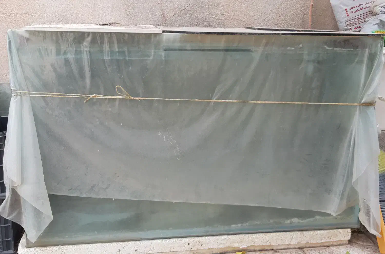 آکواریوم سایز بزرگ|ماهی|کرمان, |دیوار