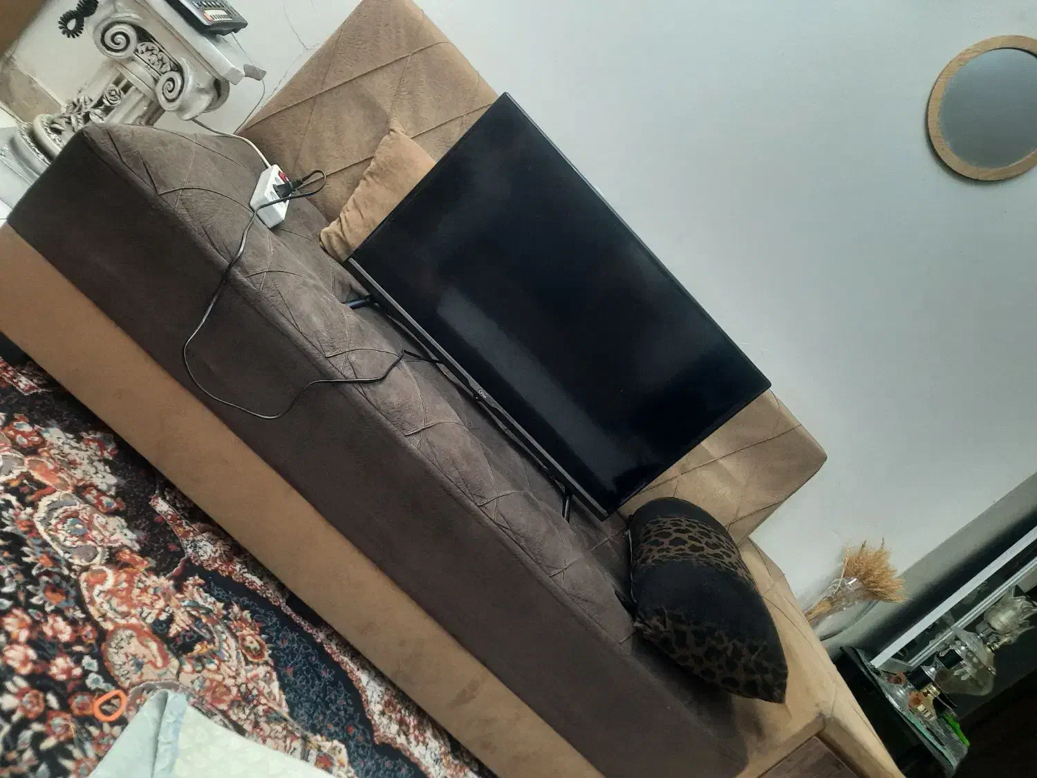 تلویزیون جی پلاس ۳۲اینچ|تلویزیون و پروژکتور|بومهن, |دیوار