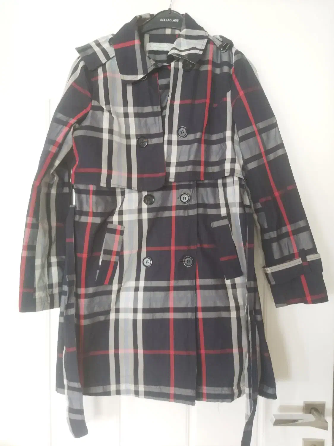 کاپشن ترک|لباس|میانه, |دیوار