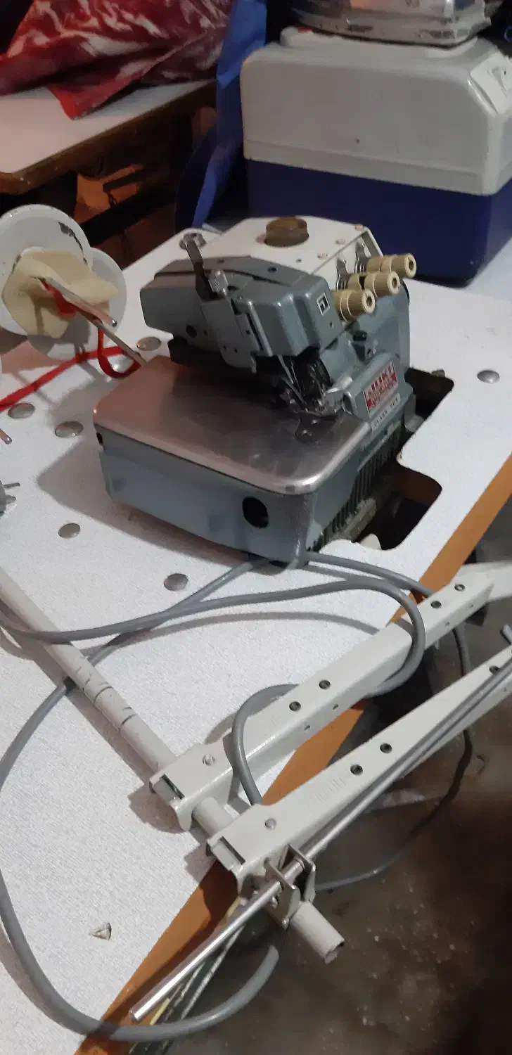 چرخ راسته سردوز مادگی اتو|چرخ خیاطی و ریسندگی|بروجرد, |دیوار