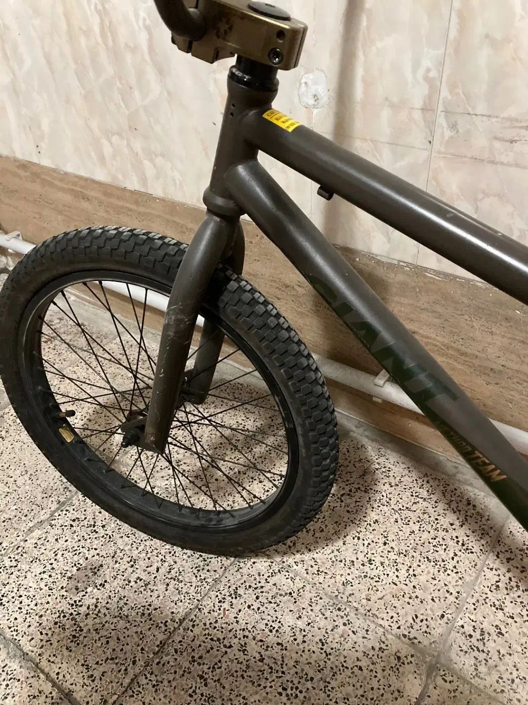 دوچرخه بی ام ایکس جاینت bmx giant|دوچرخه، اسکیت، اسکوتر|تهران, شهرک ولیعصر شمالی|دیوار