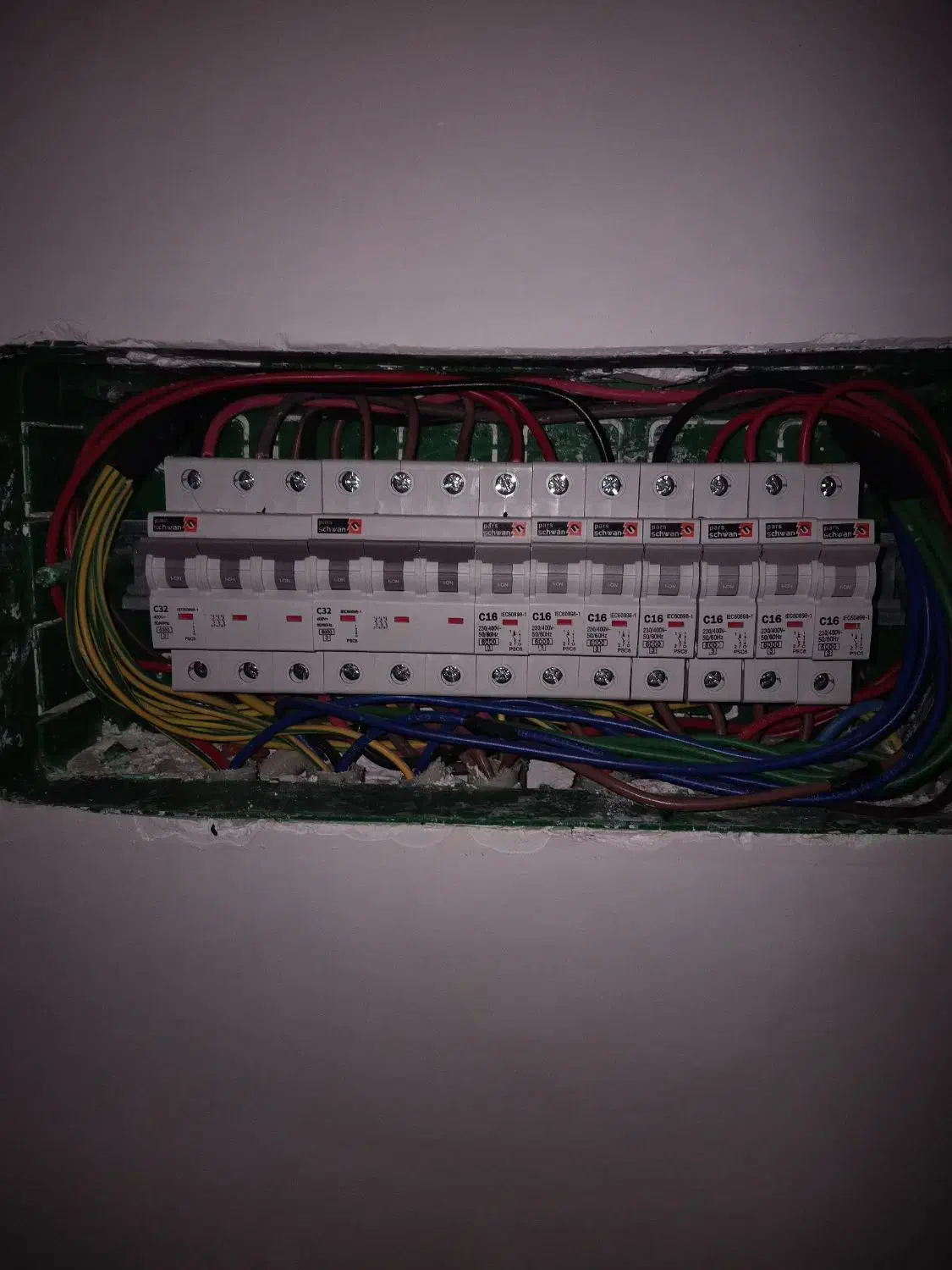 برقکشی ساختمان|خدمات پیشه و مهارت|گالیکش, |دیوار