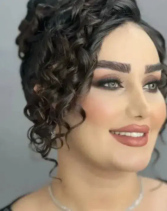 میکاپ شنیون زلف محلی|خدمات آرایشگری و زیبایی|صدرا-فارس, فاز ۱|دیوار