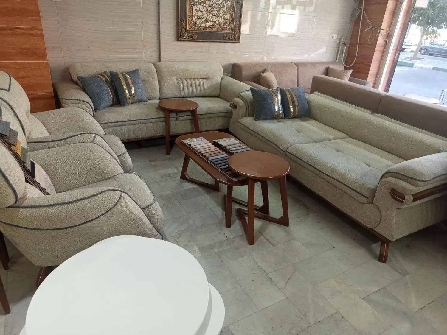 مبل ۸نفره تخت خواب شو بهمراه جلومبلی و عسلی اقساط|مبلمان خانگی و میز عسلی|قدس, شهرقدس|دیوار