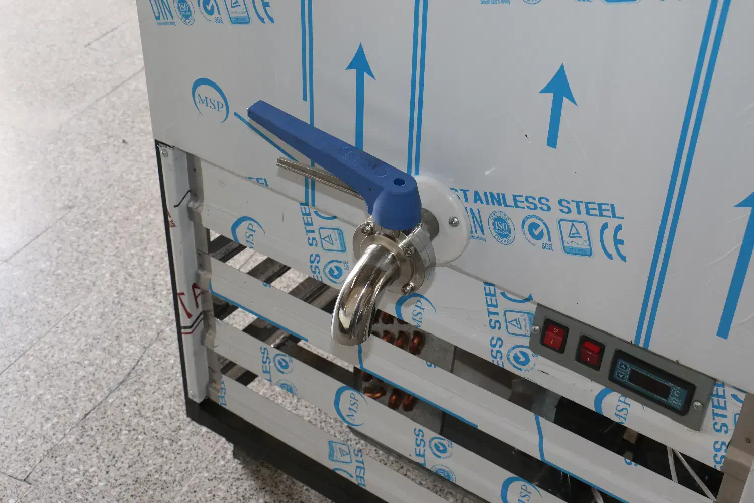 شیرسرد کن مدل CS-Shop200 +دوغ سردکن|فروشگاه و مغازه|رشت, چله خانه|دیوار