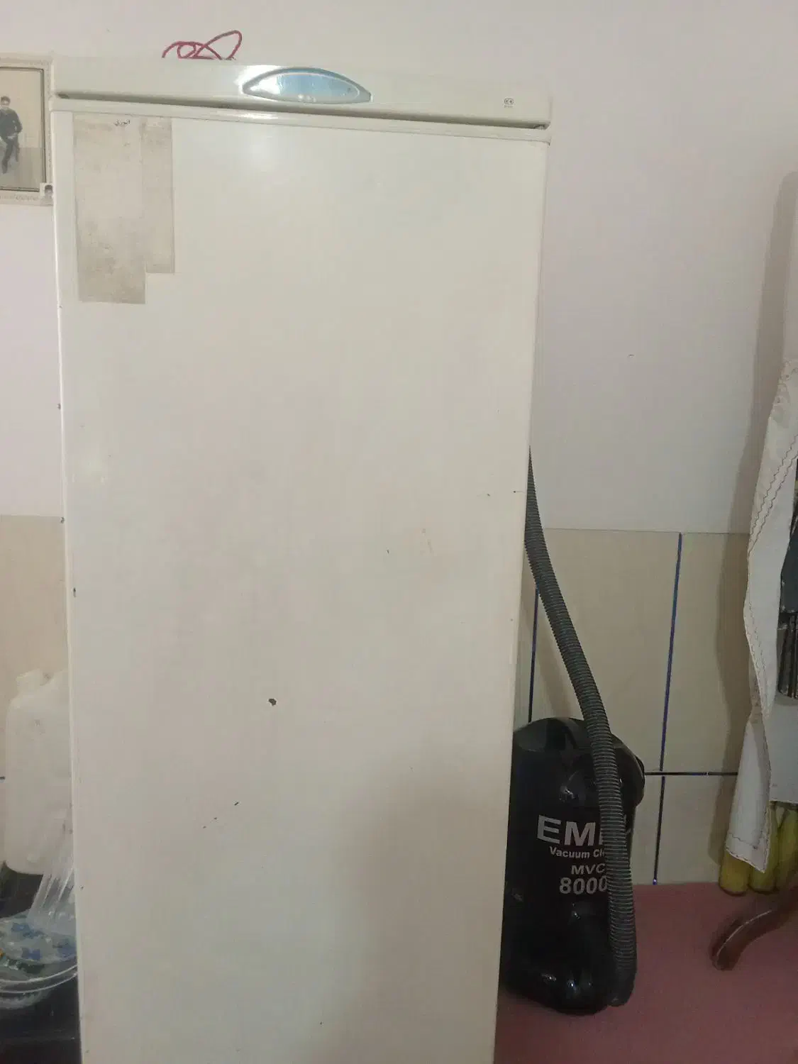 یخچال|یخچال و فریزر|انار, |دیوار