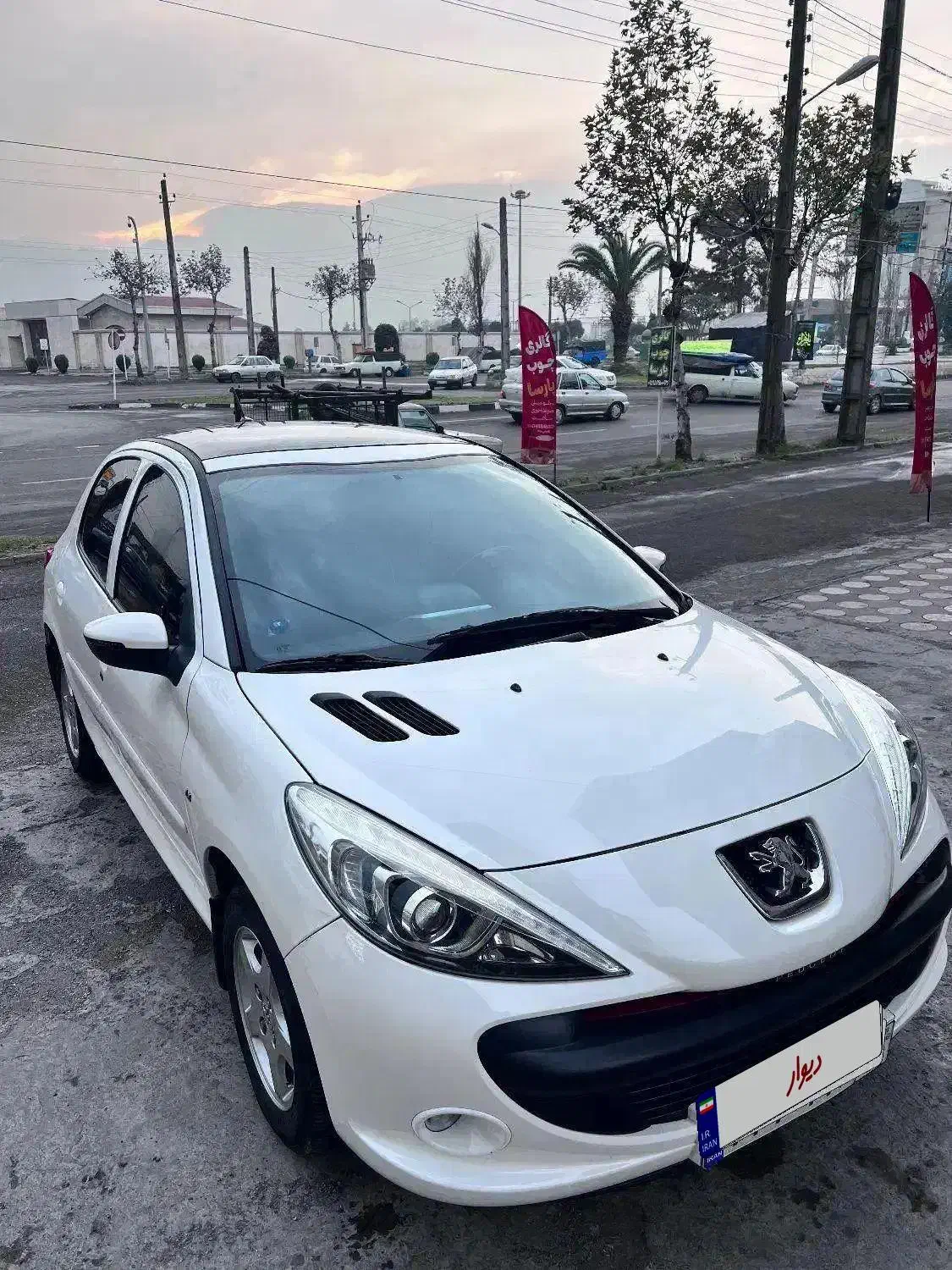 ۲۰۷ پاناروما دنده ای مدل ۱۴۰۱|خودرو سواری و وانت|لاهیجان, شیشه گران|دیوار