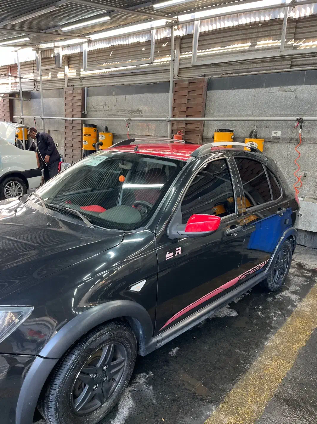 کوییکR|خودرو سواری و وانت|تهران, هفت حوض|دیوار