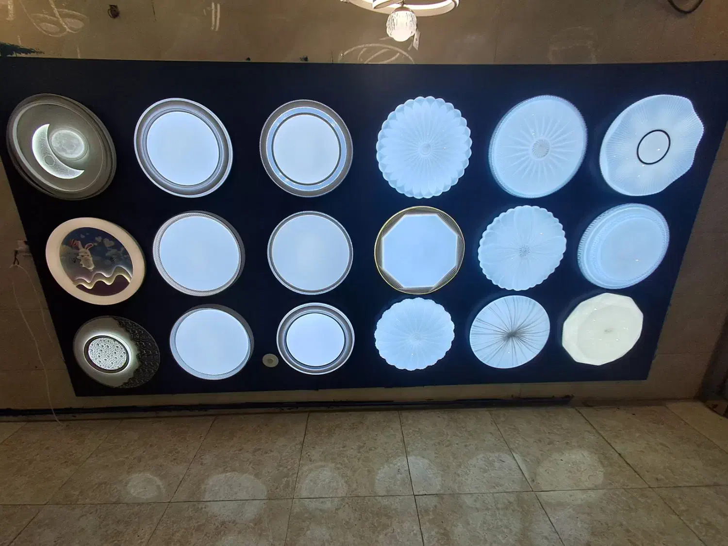 چراغ سقفی ریموت دار|لامپ و چراغ|باقرشهر, |دیوار