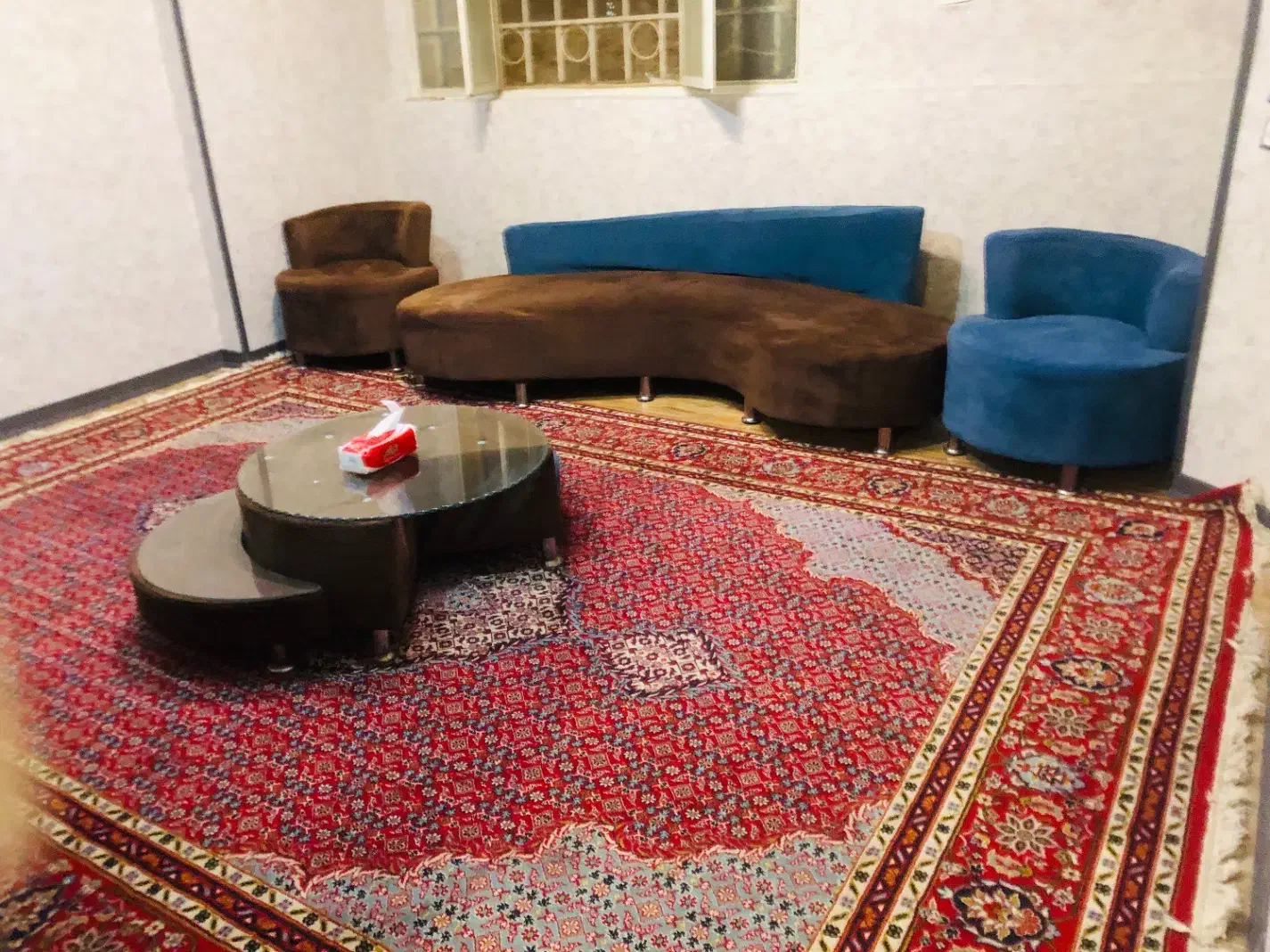 خانه مسافر ۲۴ ساعته شبانه روز در خدمتیم|اجارهٔ کوتاه‌مدت آپارتمان و سوئیت|شیراز, شهرک سراج‎|دیوار