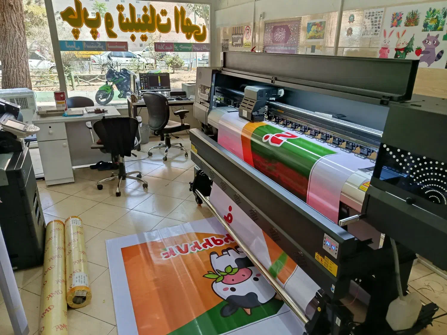 چاپ بنر چاپ استیکر مش لیبل پوستر سولیت uvdtf|خدمات پیشه و مهارت|تهران, نازیآباد|دیوار