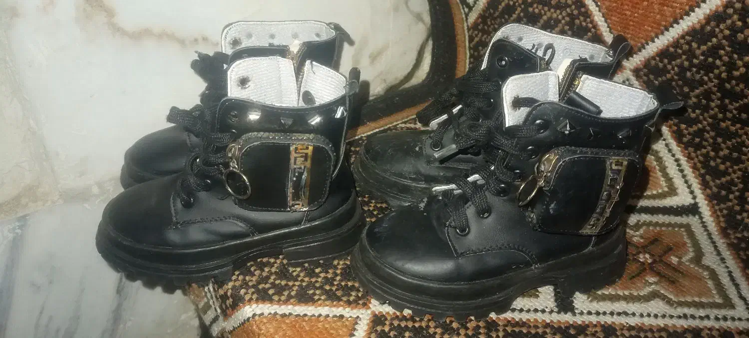 کفش|کفش و لباس بچه|فردیس, شهرک شهید حسینی|دیوار