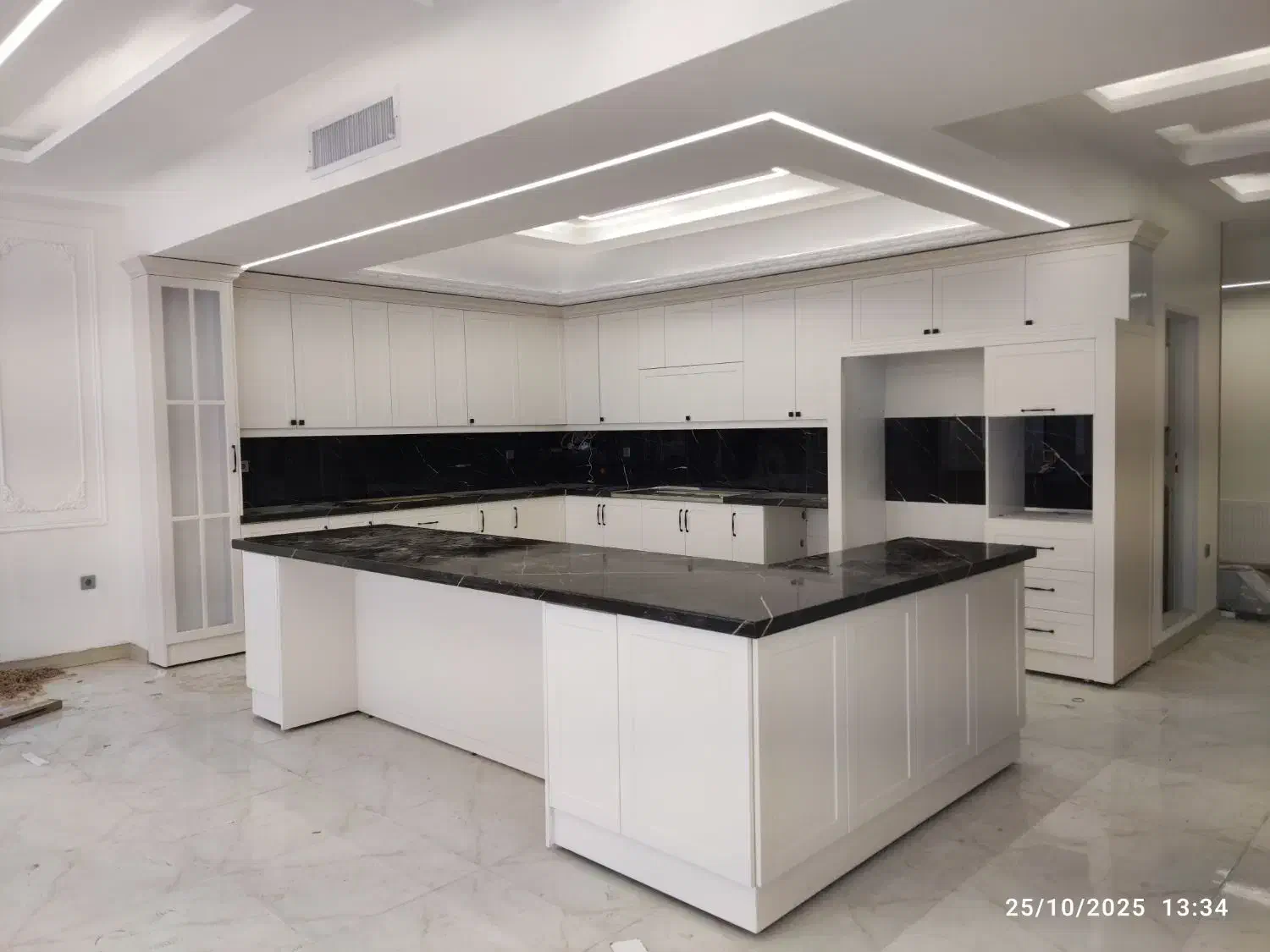 ساخت کابینت و کمد دیواری|خدمات پیشه و مهارت|حمیدیا, |دیوار