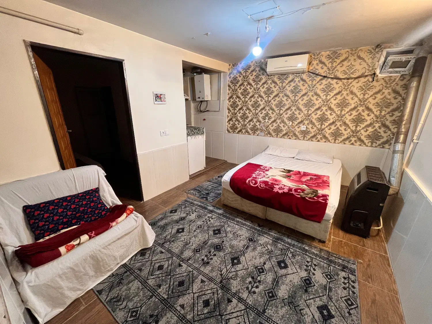 مهمان‌پذیر سوییت زائرسرا خانه مسافر|اجارهٔ کوتاه‌مدت آپارتمان و سوئیت|مشهد, آیت الله خامنه‌ای|دیوار