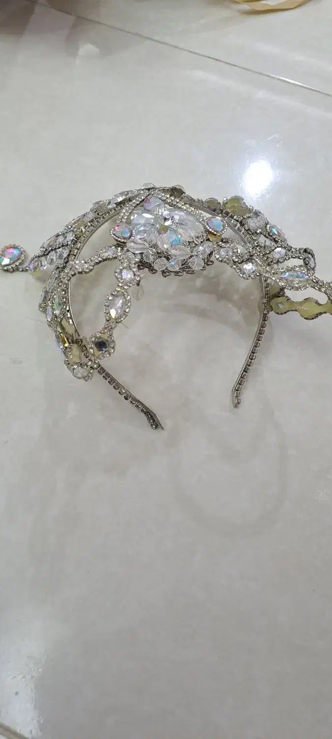 تاج بسیار زیبا|بدلیجات|محمدشهر, ولدآباد|دیوار