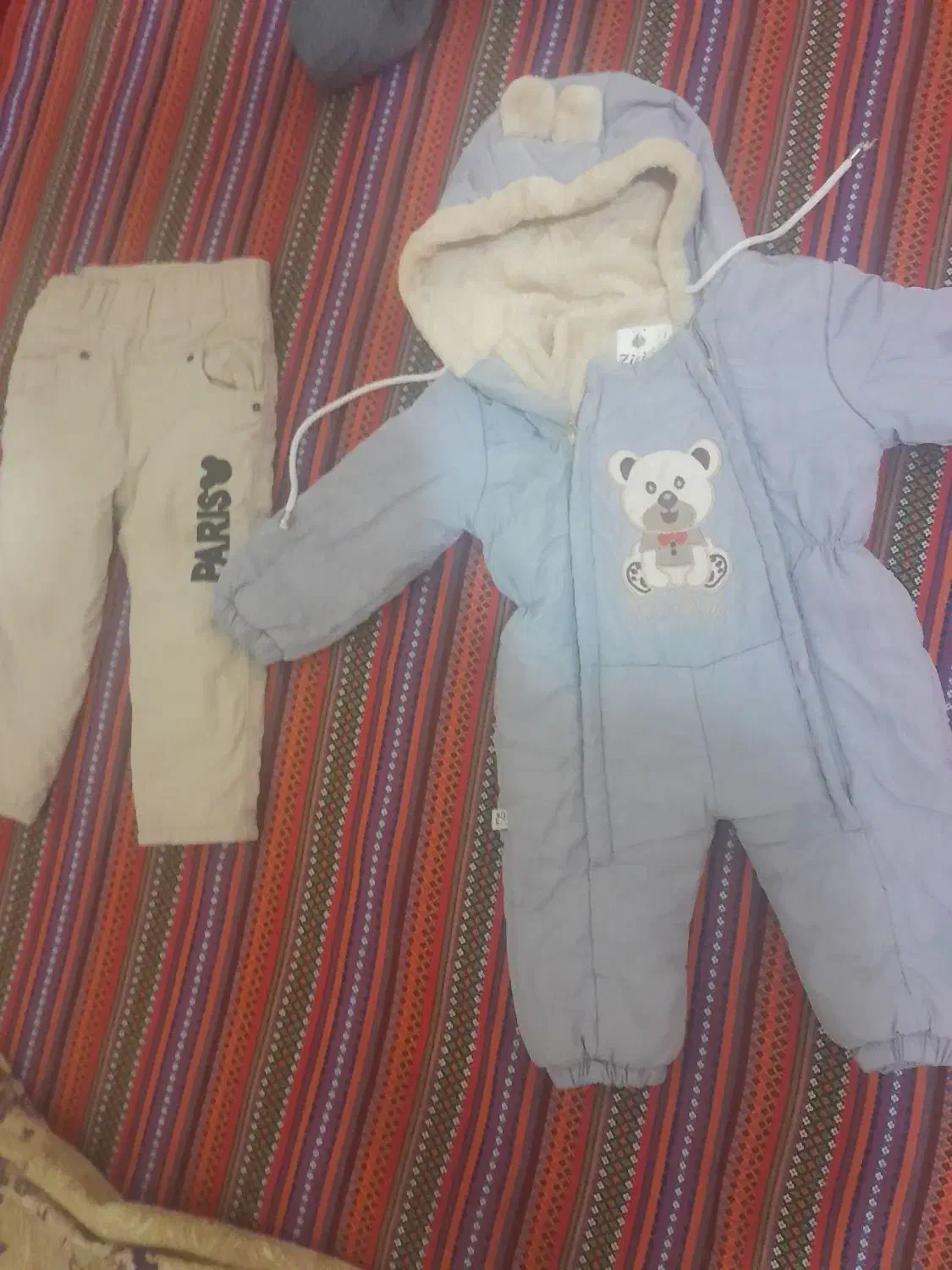 لباس بچه|کفش و لباس بچه|باسمنج, |دیوار