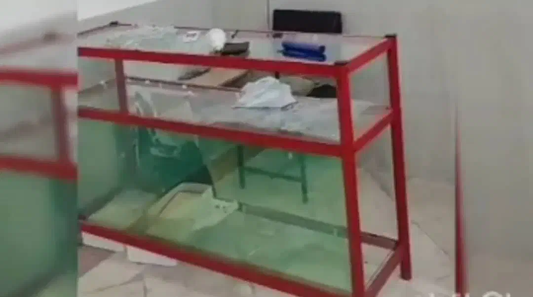 میز ویترینی|فروشگاه و مغازه|کنارک, |دیوار