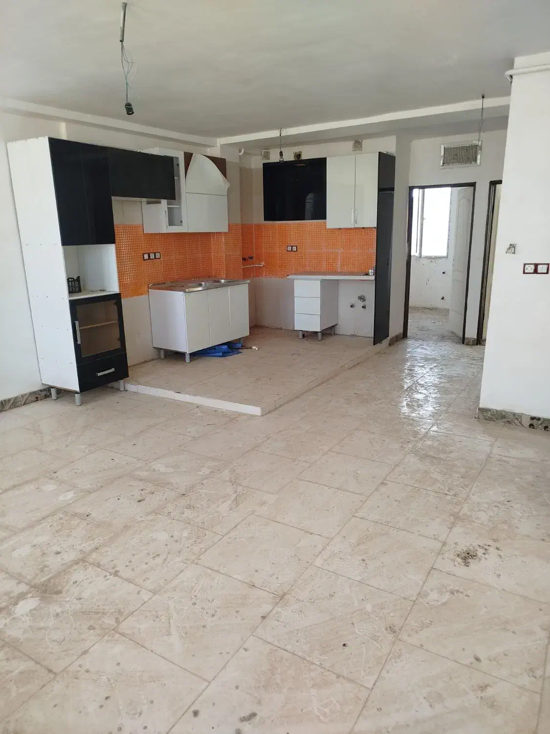 آپارتمان ابوریحان|فروش آپارتمان|تاکستان, |دیوار