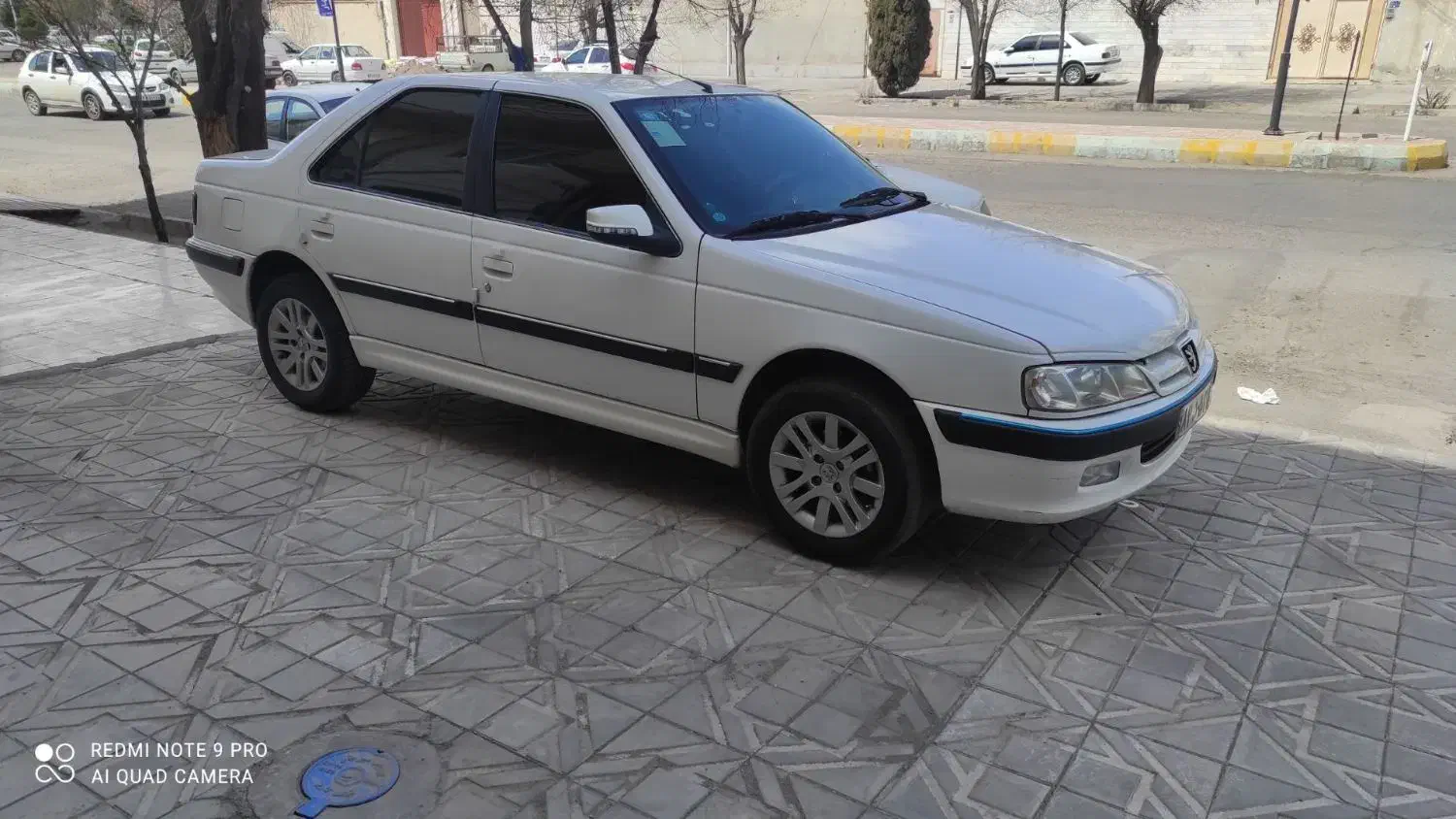 پژو پارس ۱۴۰۱ سفارشی موتور جدید در حد|خودرو سواری و وانت|سیرجان, |دیوار