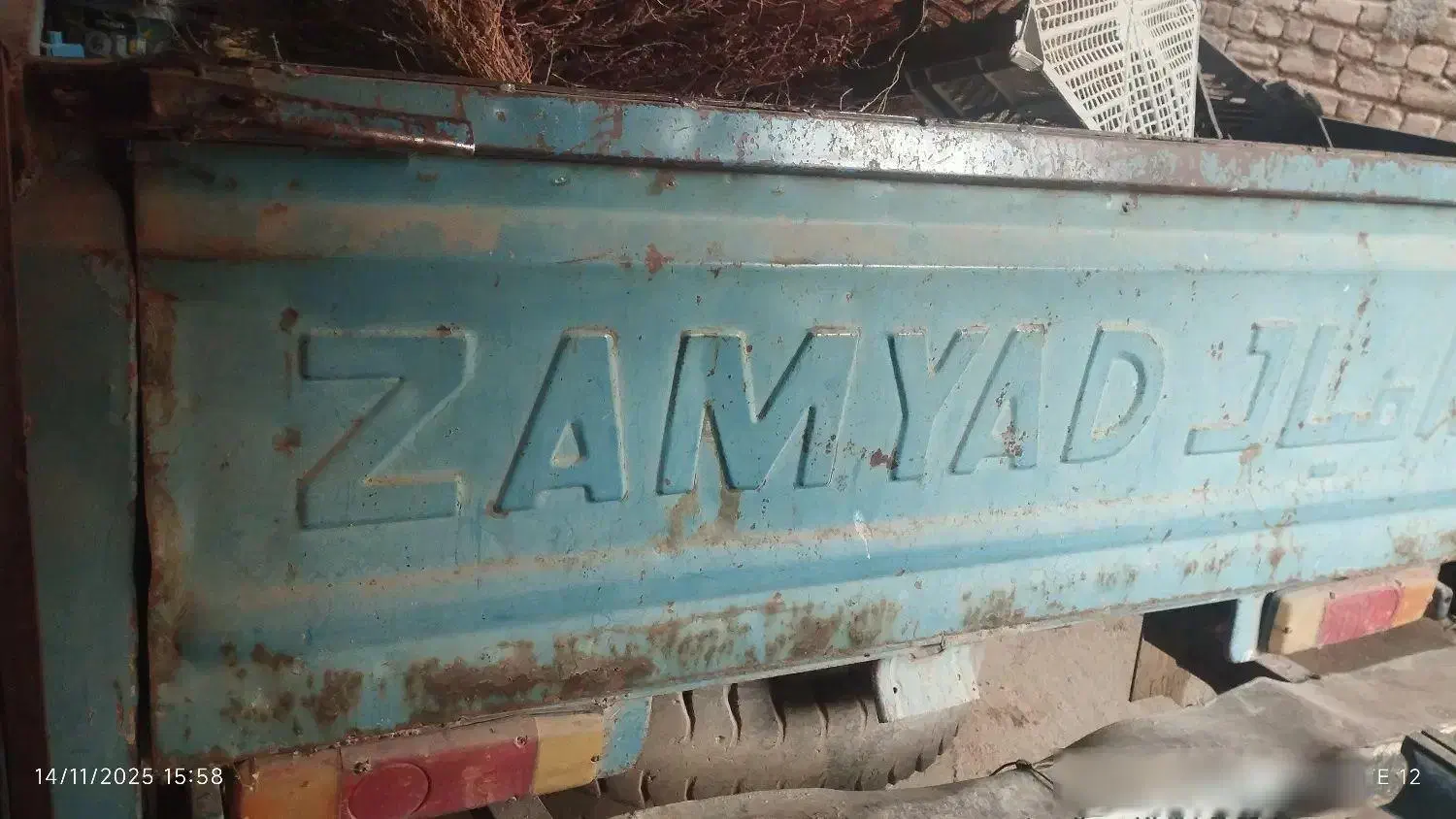 وانت نیسان زامیاد مدل 1364|خودرو سواری و وانت|کرمانشاه, |دیوار