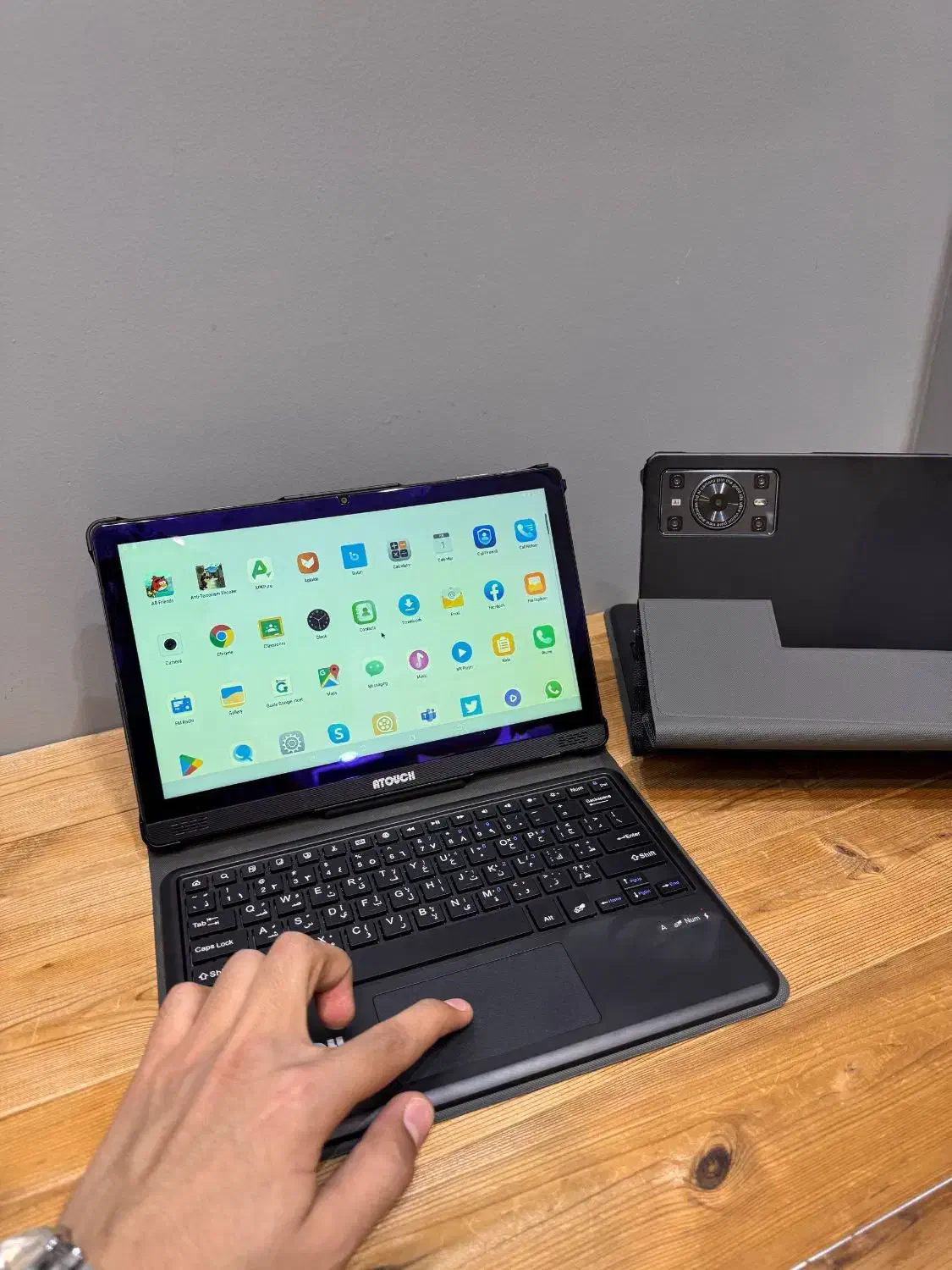 تبلت 12اینچ Atouchکیبوردو موس لپ تابی 4g LTE آکبند|تبلت|تهران, فدک|دیوار