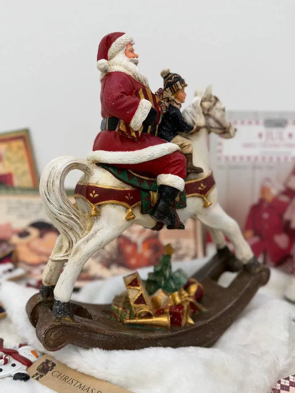 مجسمه|مجسمه، تندیس، ماکت|تهران, باغ فردوس|دیوار