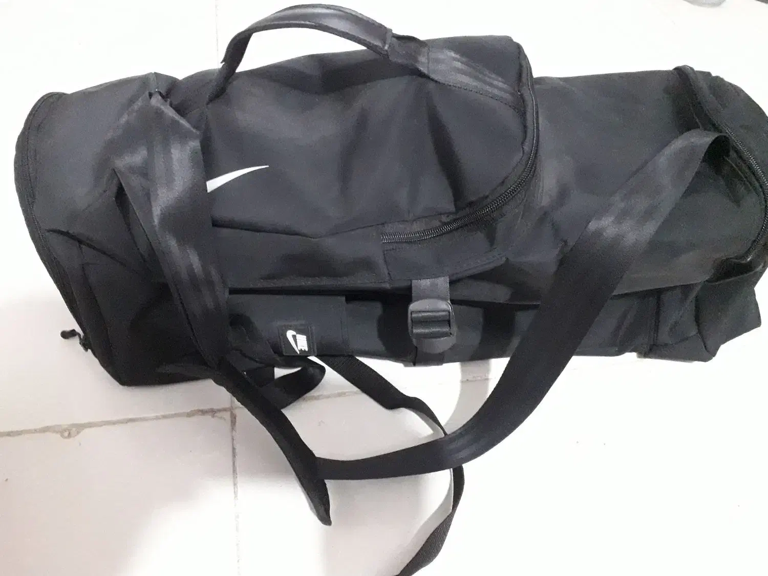 گوله پشتی|کیف، کفش، کمربند|همدان, |دیوار