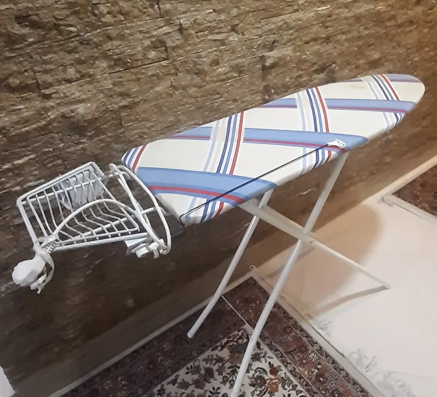 میز اتو|اتو و لوازم اتو|همدان, |دیوار