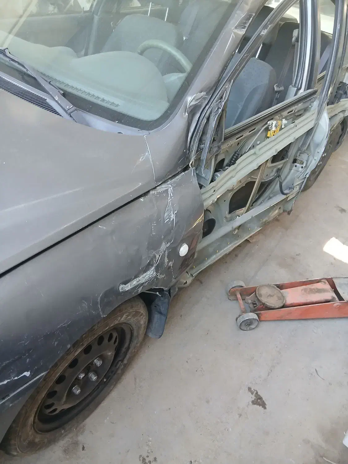 ریو مدل ۸۵ تصادفی|خودرو سواری و وانت|تربتحیدریه, ۴۵ متری|دیوار