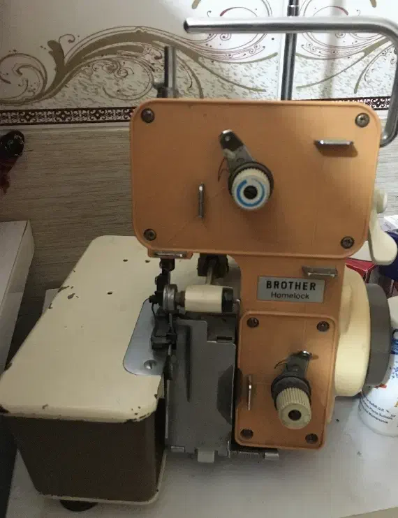 سردوز|چرخ خیاطی و ریسندگی|اهرم, |دیوار