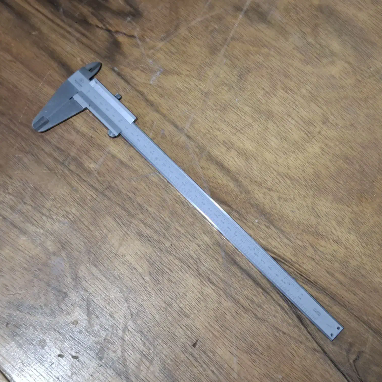 کولیس ورنیه میتوتویو اصل ژاپن ۳۰ سانت|ابزارآلات|تهران, استخر|دیوار