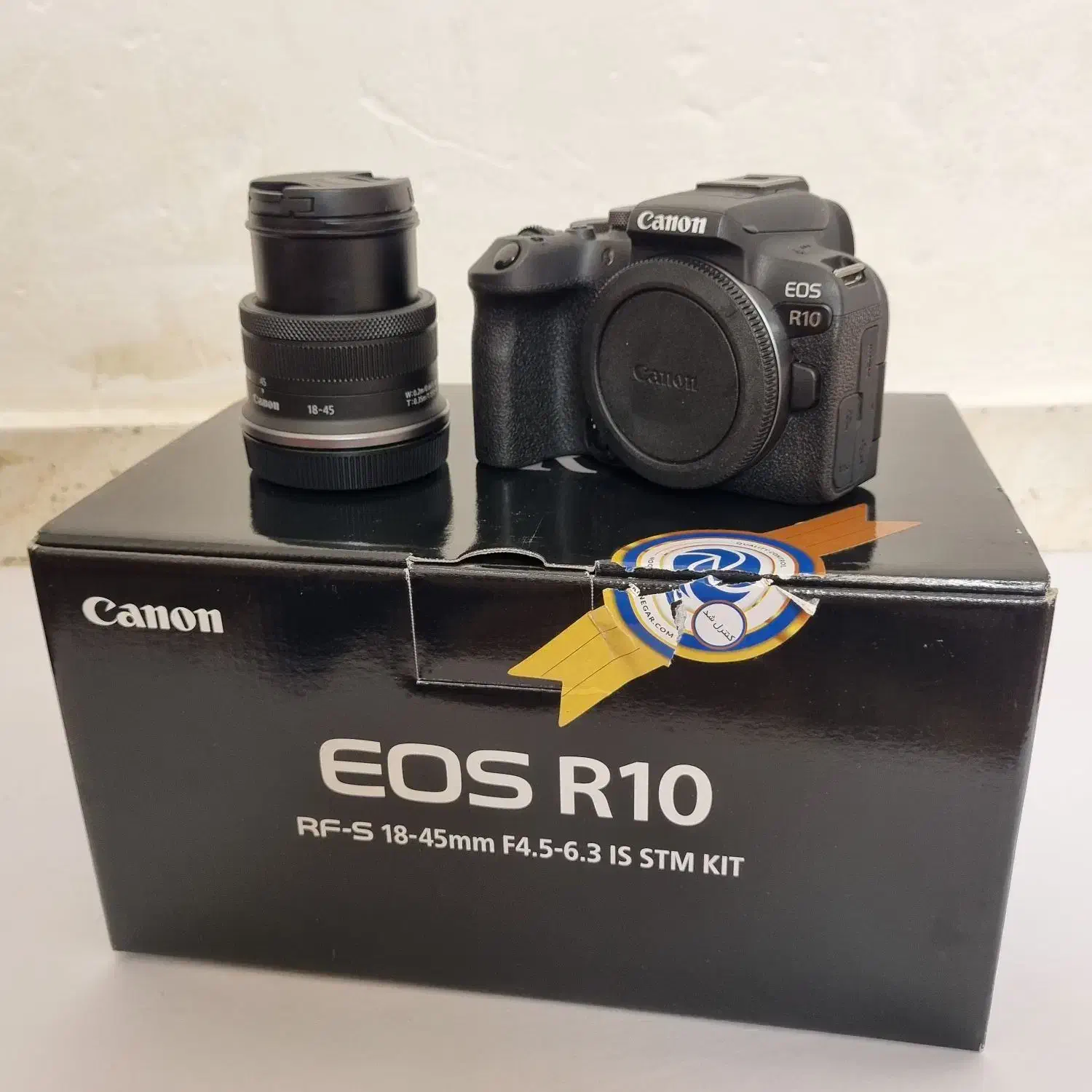 دوربین کنون r10 با دو لنز و متعلقات|دوربین عکاسی و فیلمبرداری|یزد, |دیوار