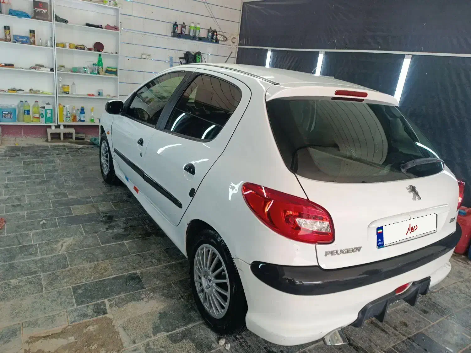 فروش|خودرو سواری و وانت|کامفیروز, |دیوار