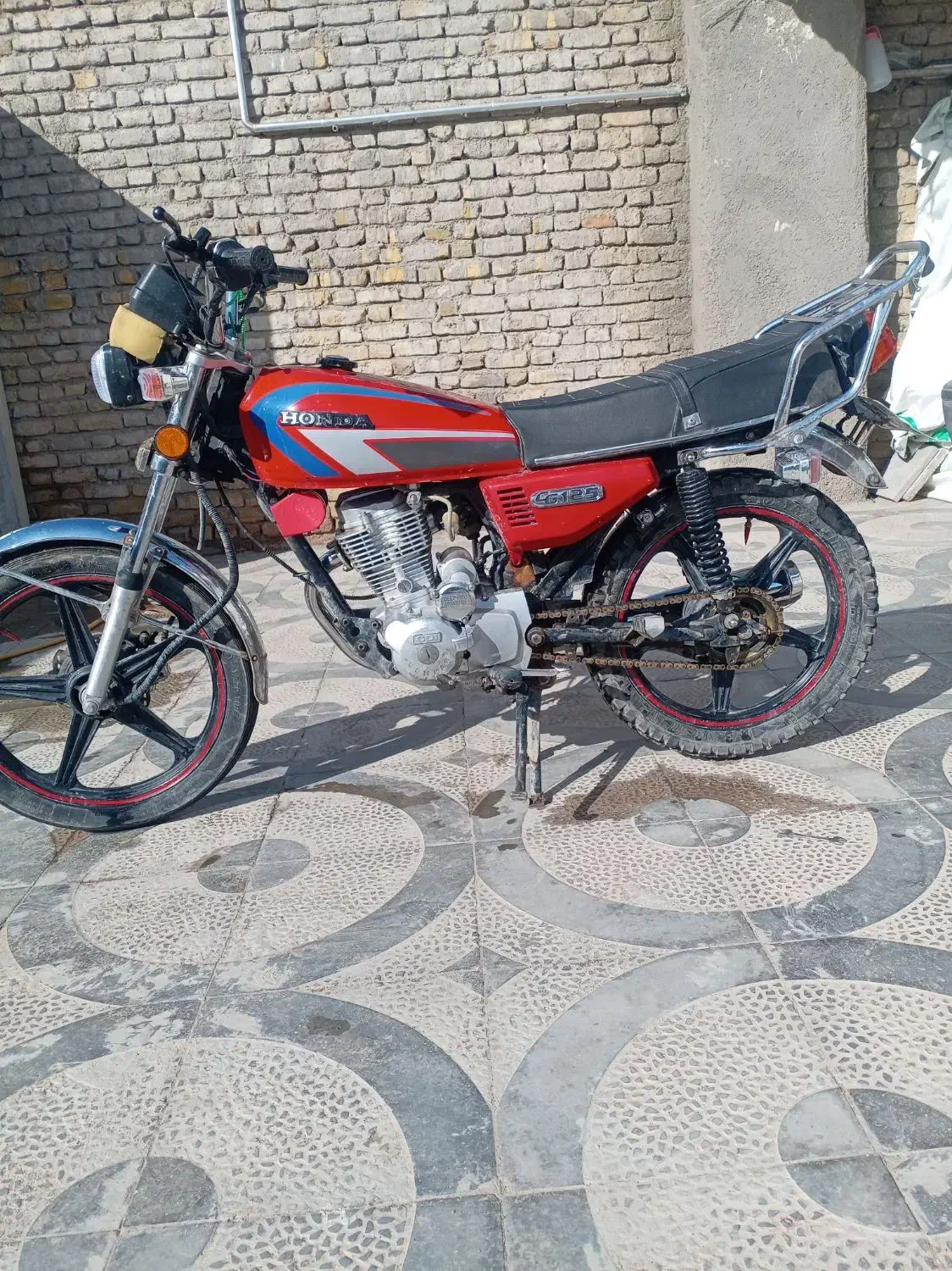 موتور|موتورسیکلت|تربت‌حیدریه, پائین ولایت|دیوار