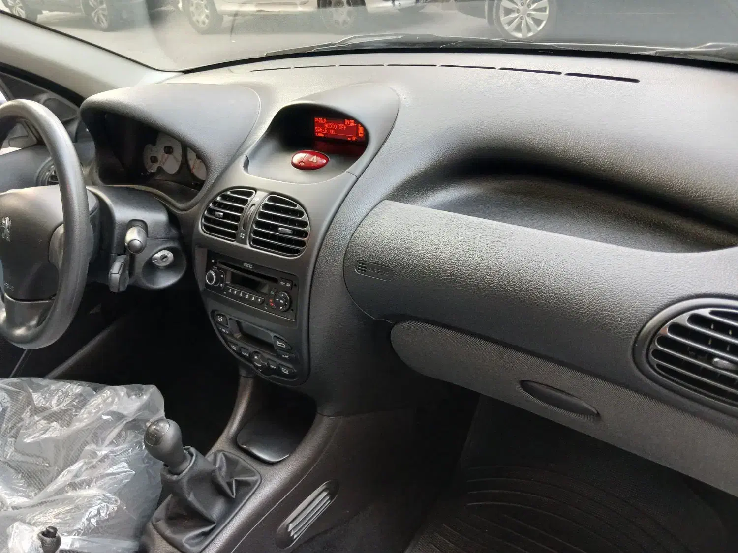 ۲۰۶ تیپ پنج صفر خشک تک برگ سند تهران کلکسیونی نو‌|خودرو سواری و وانت|کهریزک, |دیوار