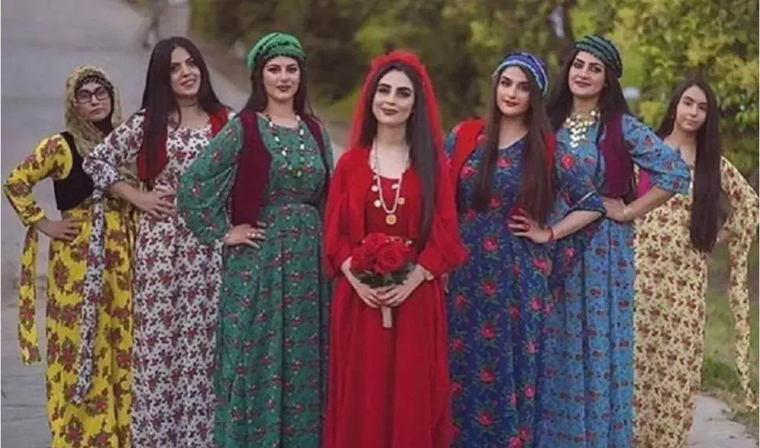 آموزش رقص حرفه ای|خدمات آموزشی|دماوند, گیلاوند|دیوار