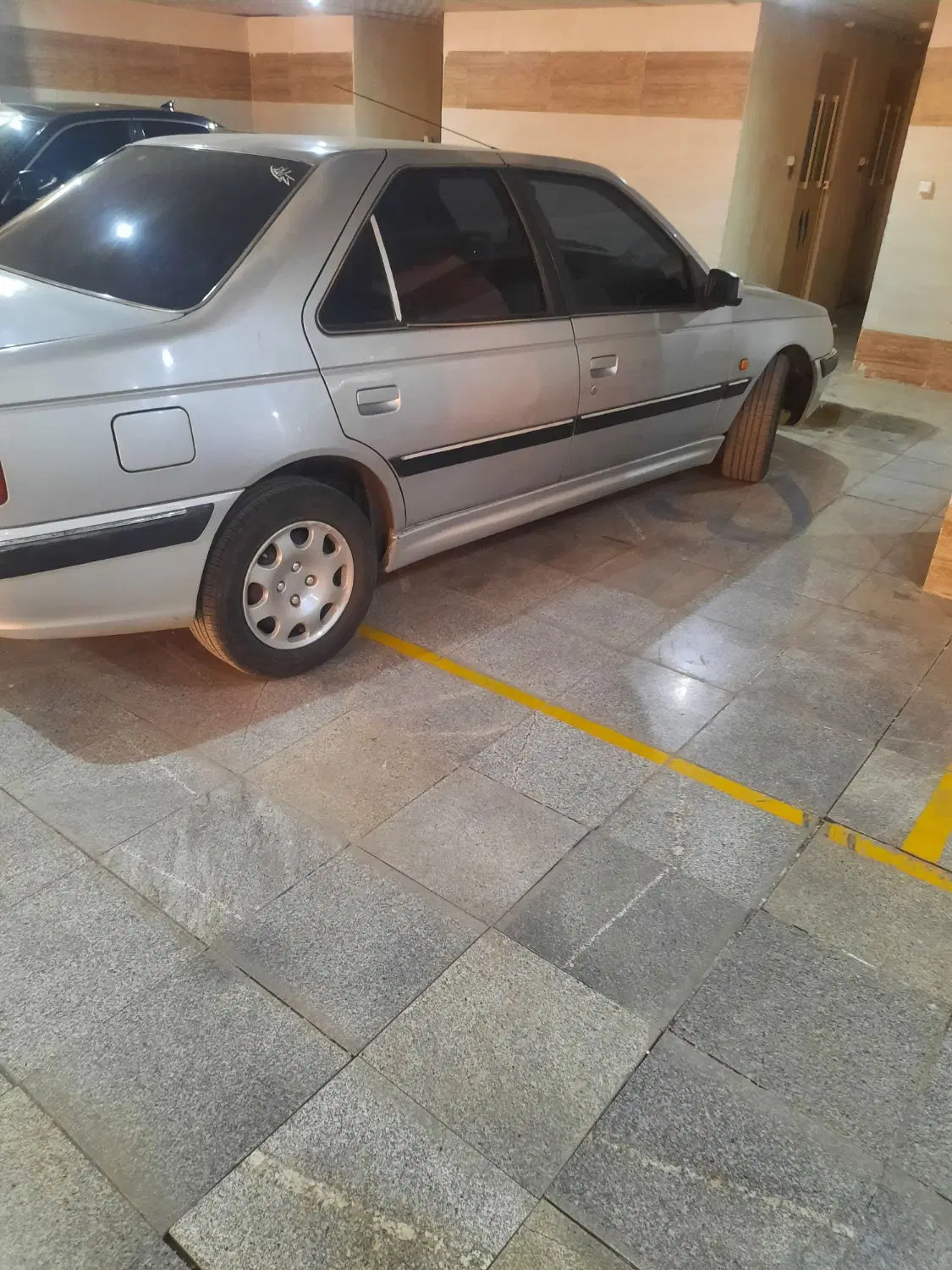 پارس ۸۲|خودرو سواری و وانت|قم, انسجام|دیوار