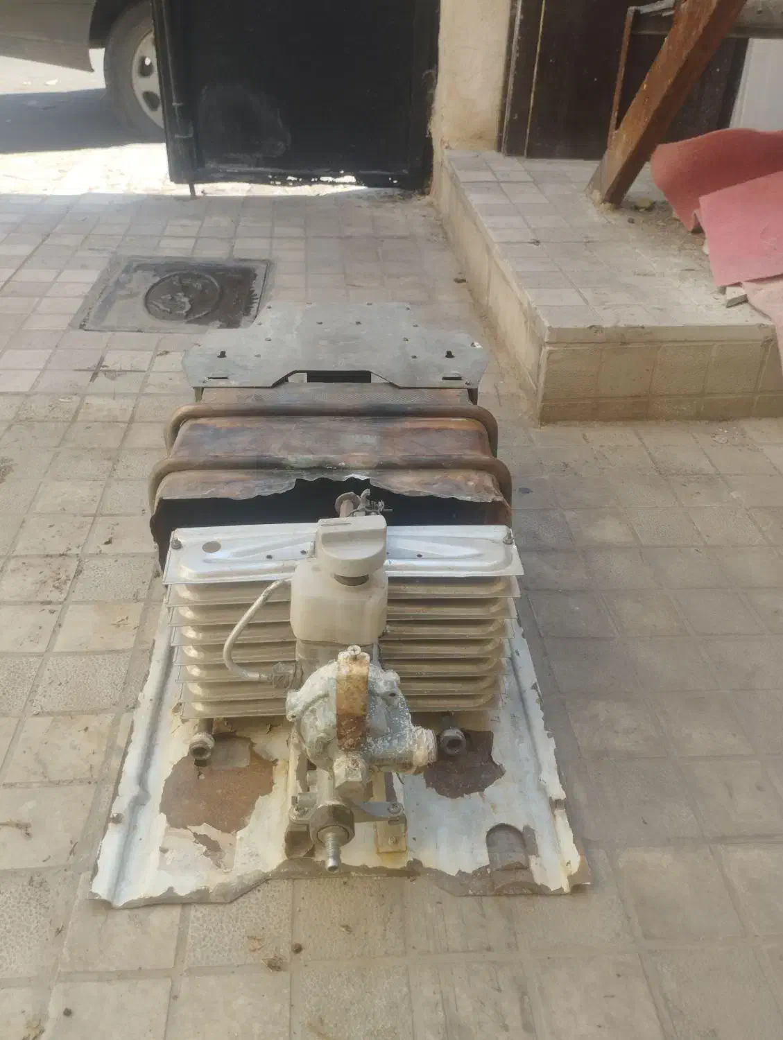 تعمیرکار سرویس پکیج ابگرمکن بخاری هود گاز در مشهد|خدمات پیشه و مهارت|مشهد, امام خمینی|دیوار