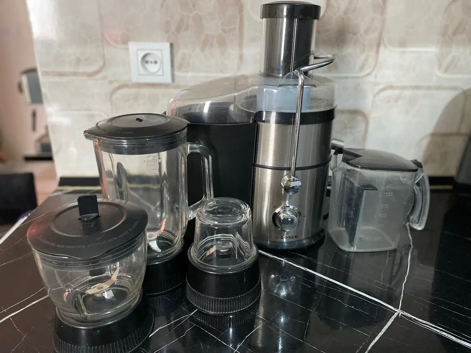 اب میوه گیری و مخلوط کن|آبمیوه‌گیر و آب‌مرکبات‌گیر|نسیم‌شهر, |دیوار