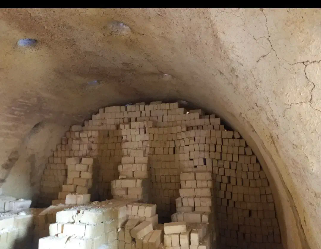 مصالح ساختمانی ماسته سیمان گچ پوکه خاک کود|مصالح و تجهیزات ساختمان|قم, چهار مردان|دیوار