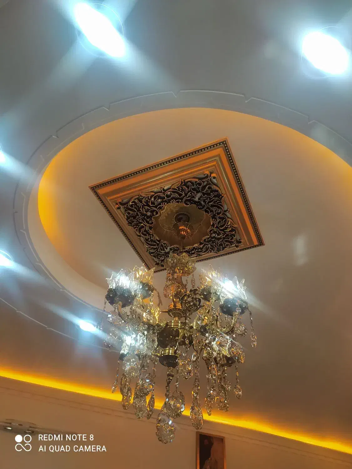 2لوستر پذیرایی 8شعله4شاخه 1لوستر آشپز خانه4شعله|لوستر و چراغ آویز|قرچک, مهدیه|دیوار