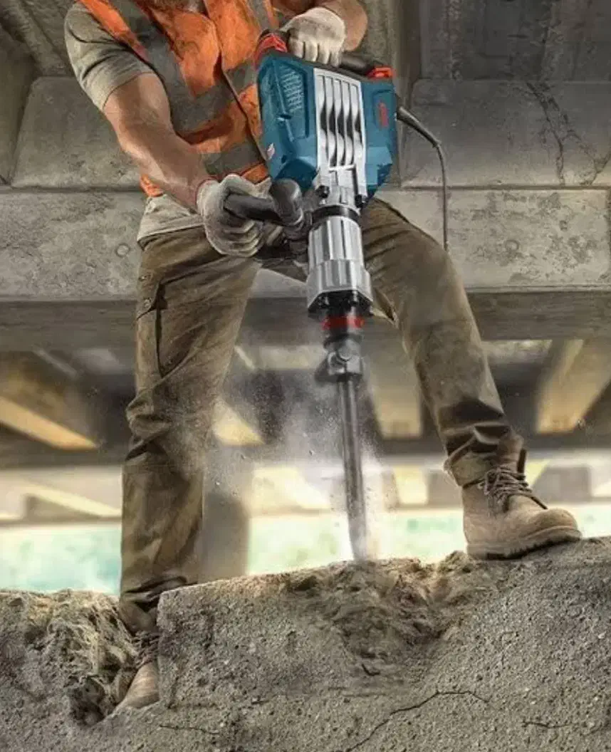 تخریب کاری|خدمات پیشه و مهارت|نجفآباد, شهرک صنعتی نجف آباد|دیوار